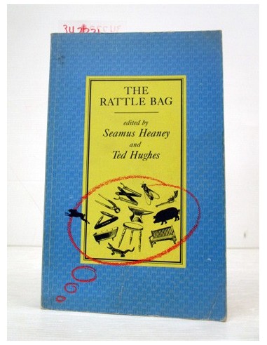 The rattle bag. Varios autores....