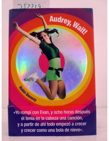 Audrey, Wait!. Robin Benway. Ref.352214